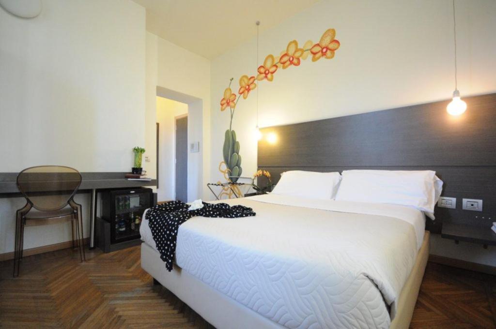 Hotel Tirreno Marina di Massa Bagian luar foto