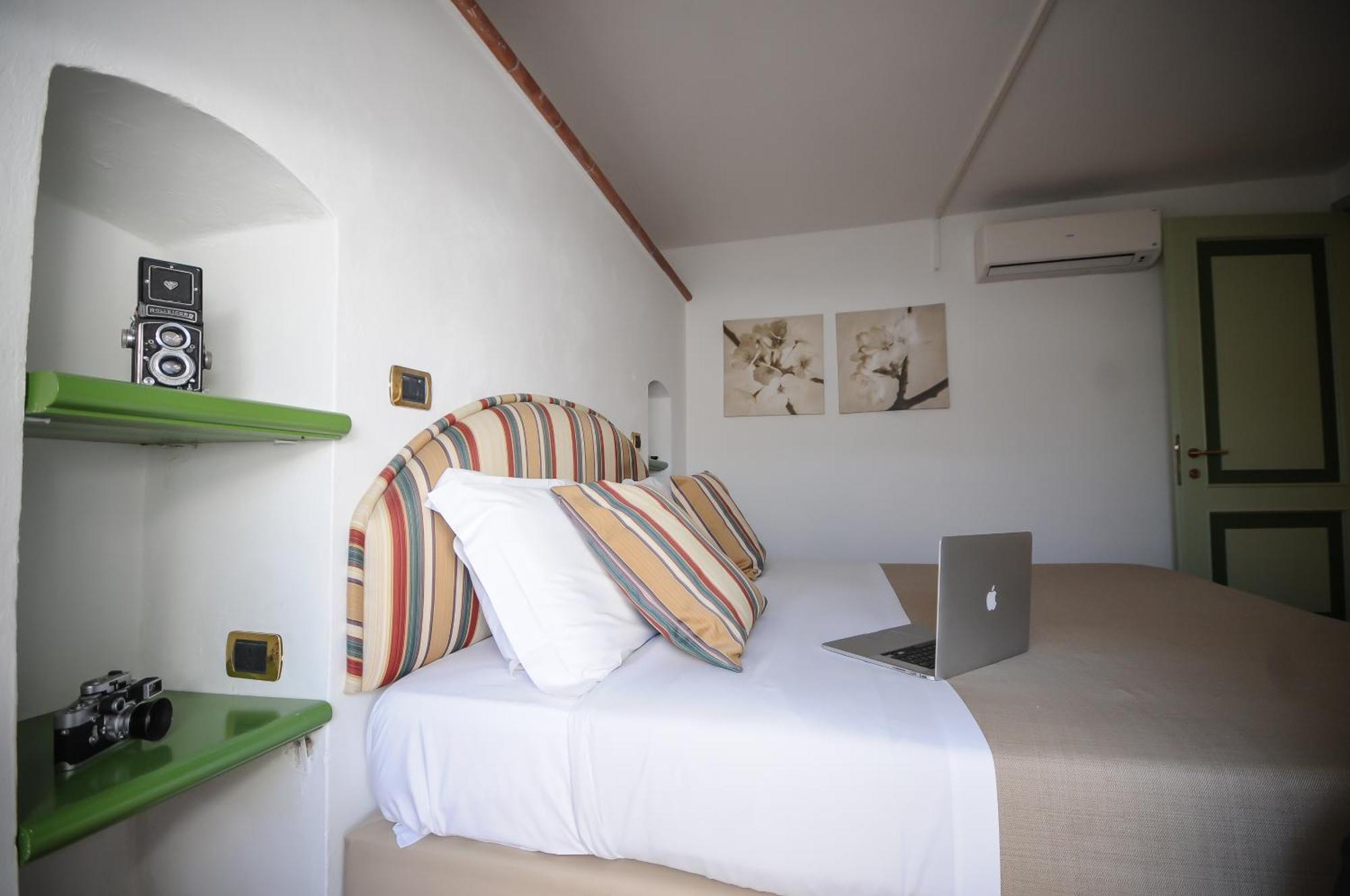 Hotel Tirreno Marina di Massa Bagian luar foto